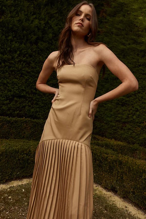 Bianca & Bridgett Mara Pleated Dress - Beige - Image 5