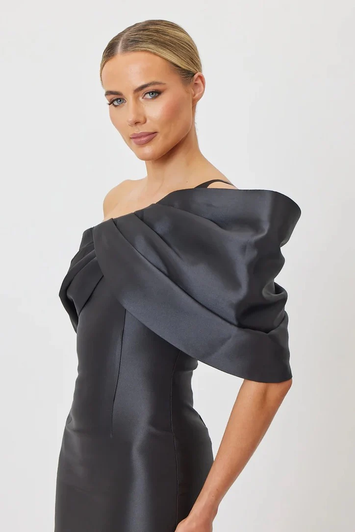 Bianca & Bridgett Selma Midi Dress - Black - Image 2