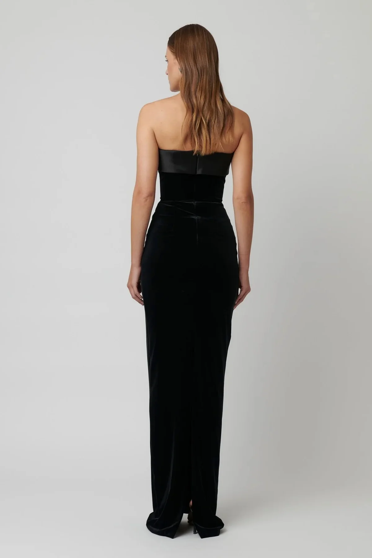 Effie Kats Monroe Gown - Black Velvet - Image 3