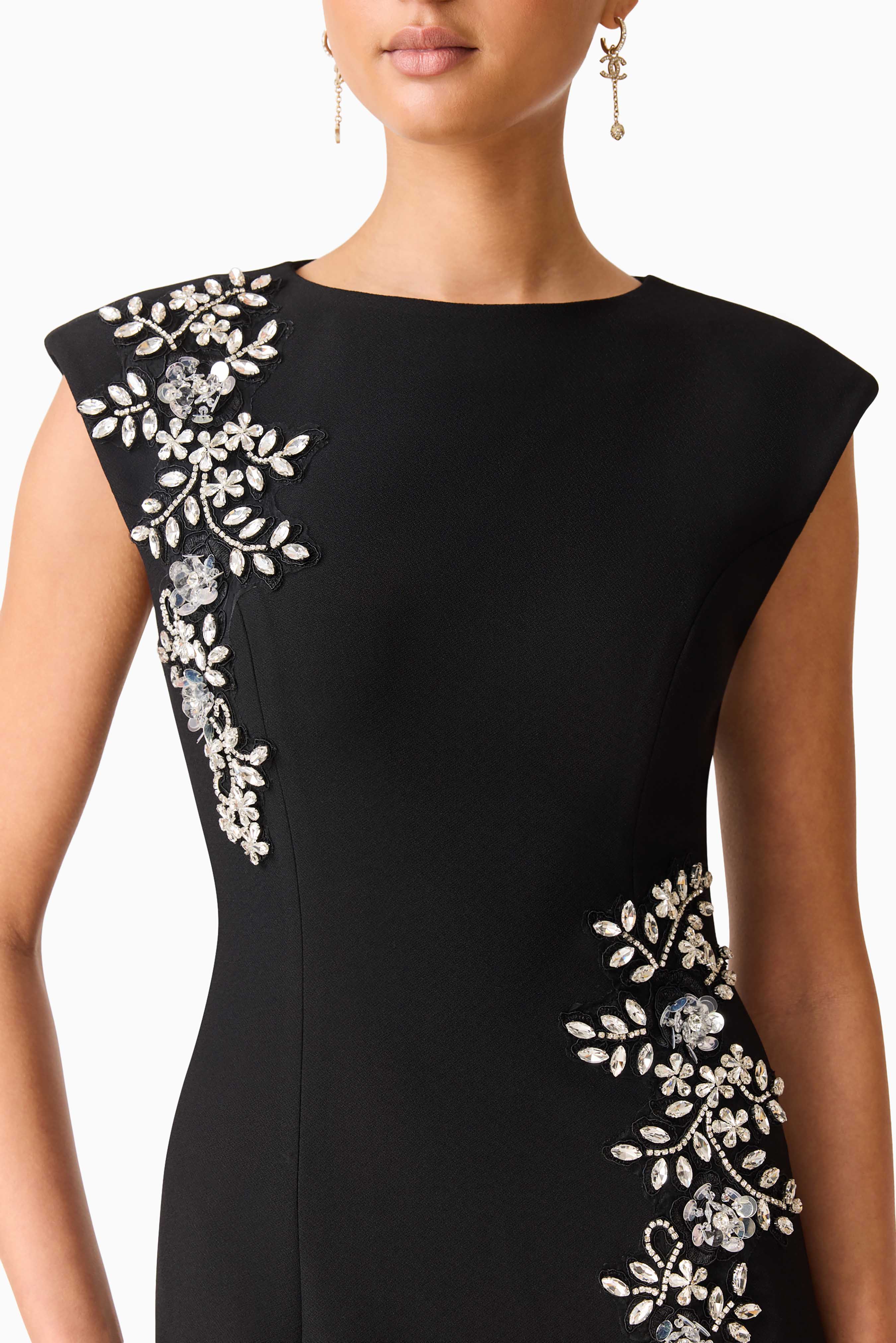 Elliatt Veda Boatneck Sequin Gown - Black - Image 4