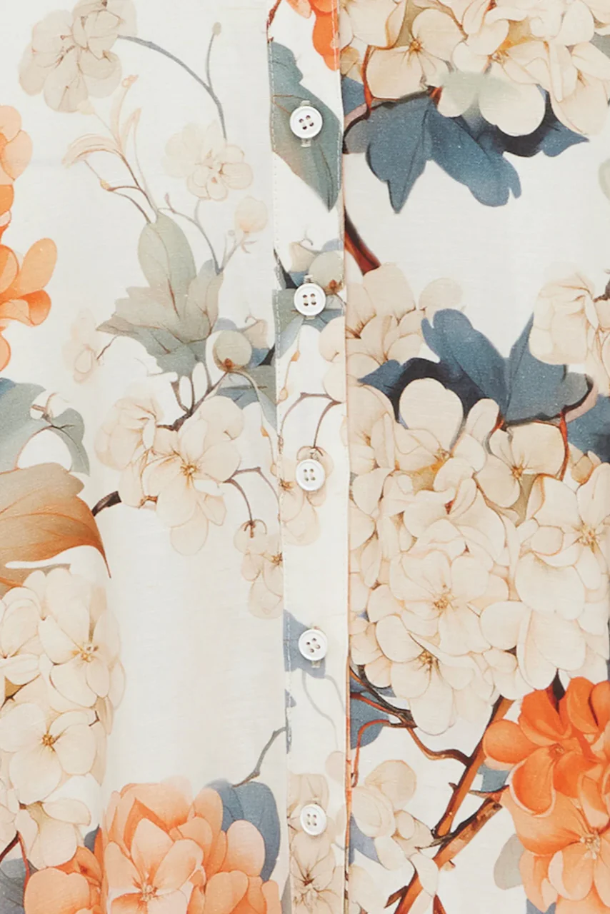 Leo Lin Becca Short Sleeve Midi Dress - Hydrangea Print in Vanilla - Image 7