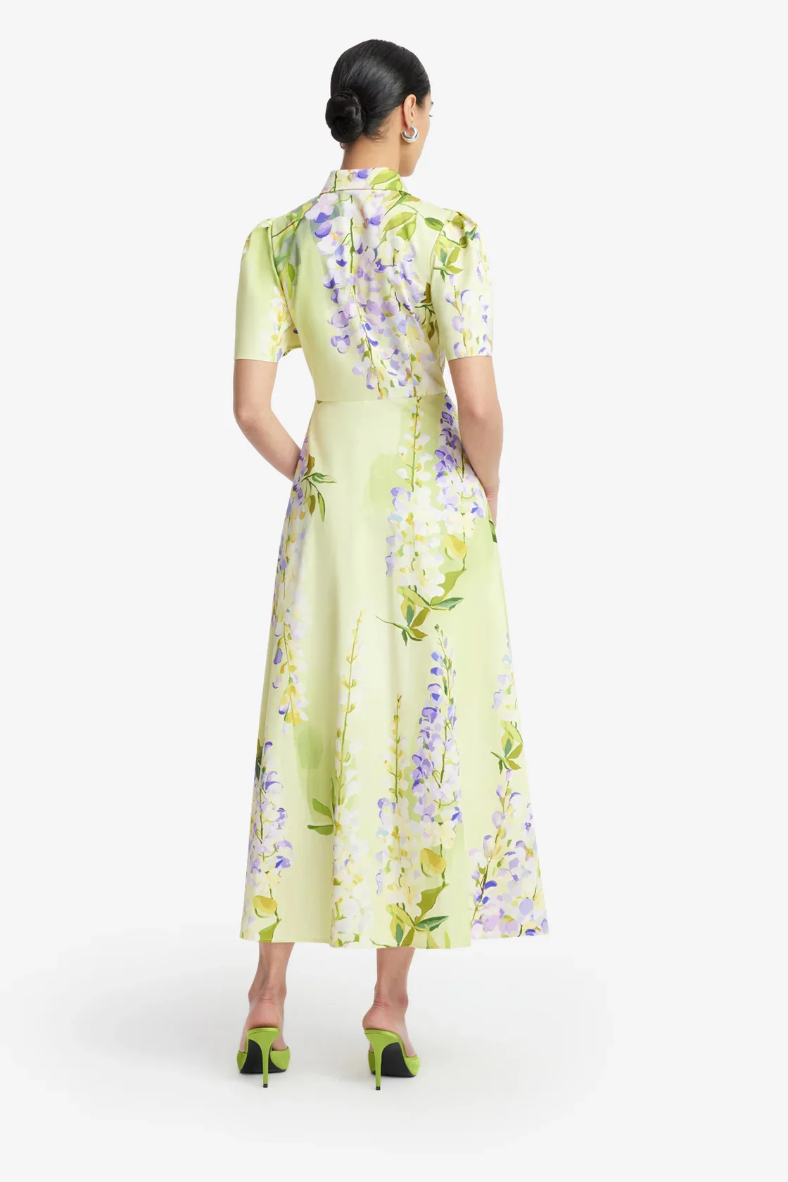 Leo Lin Bianca Short Sleeve Midi Dress - Wisteria Print - Image 4
