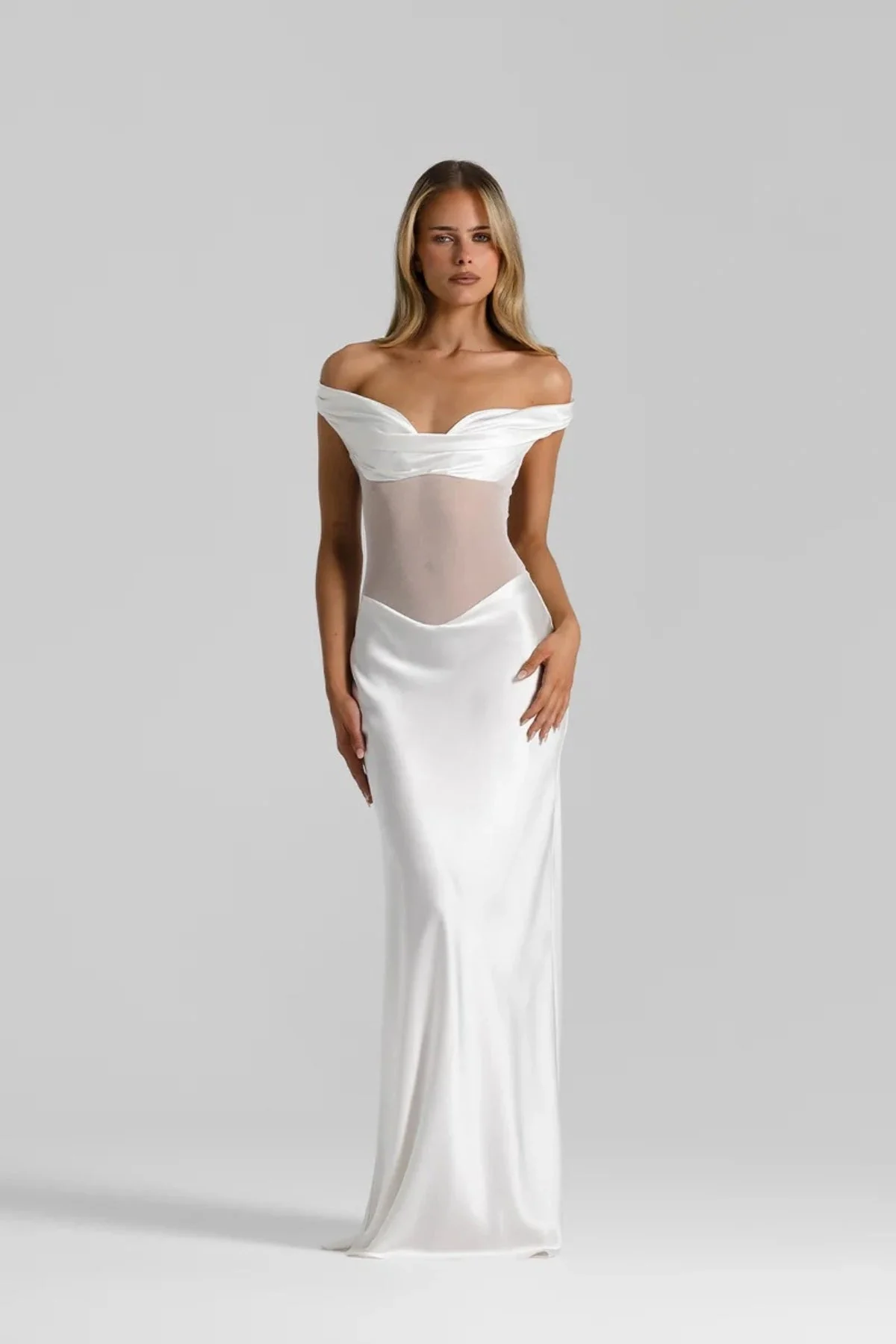 Natalie Rolt Gwyneth Gown - White