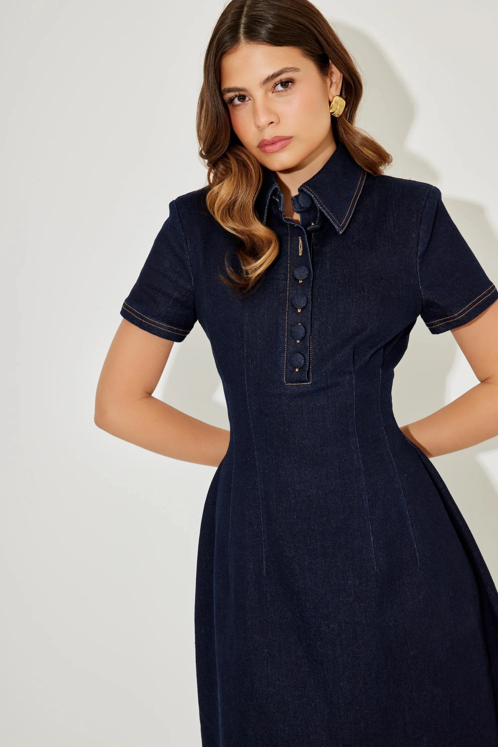 Odd Muse The Ultimate Muse Denim Collared Midi Dress - Dark Blue - Image 4