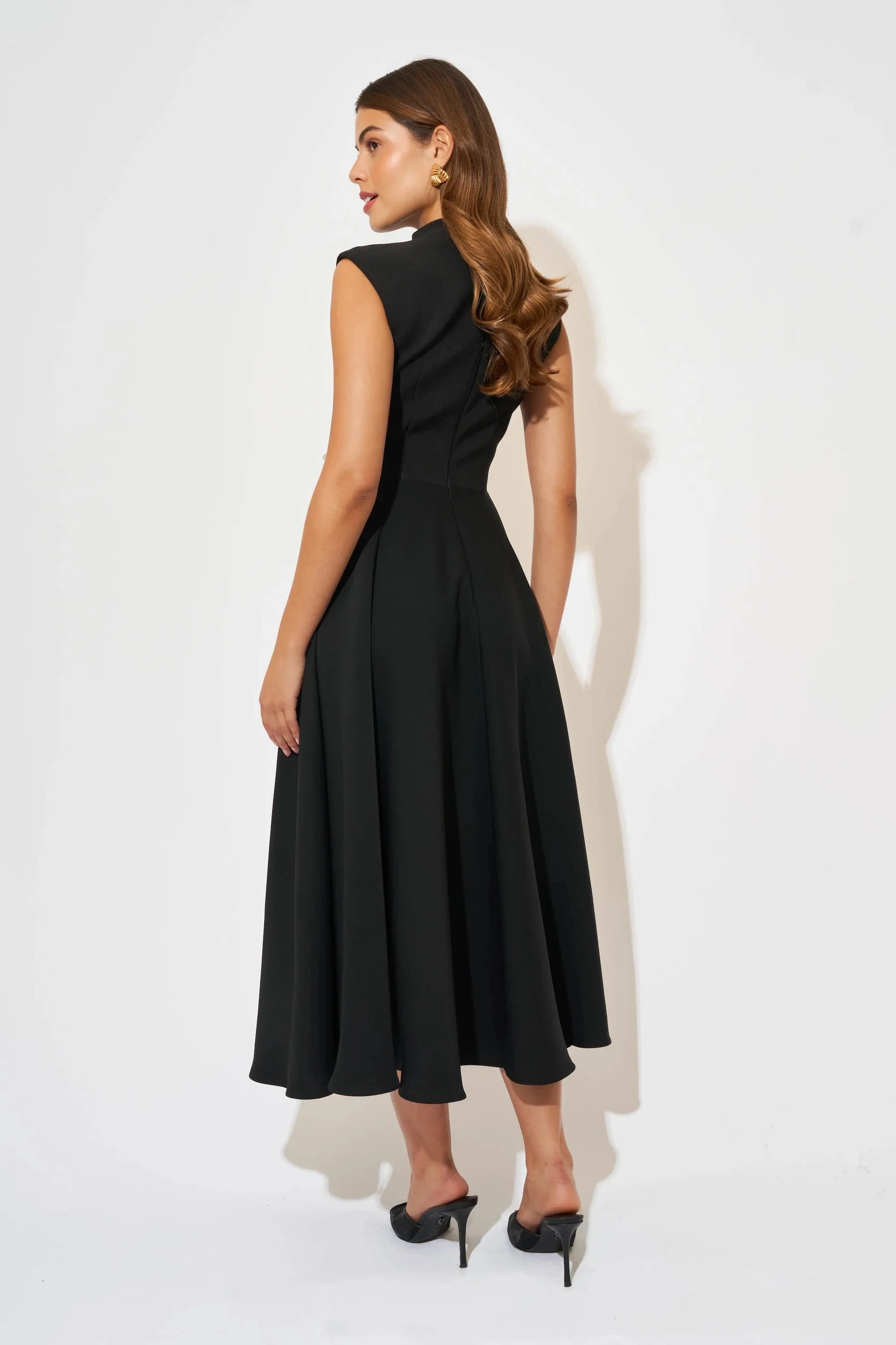 Odd Muse The Ultimate Muse High Waist Sleeveless Midi Dress - Black - Image 5