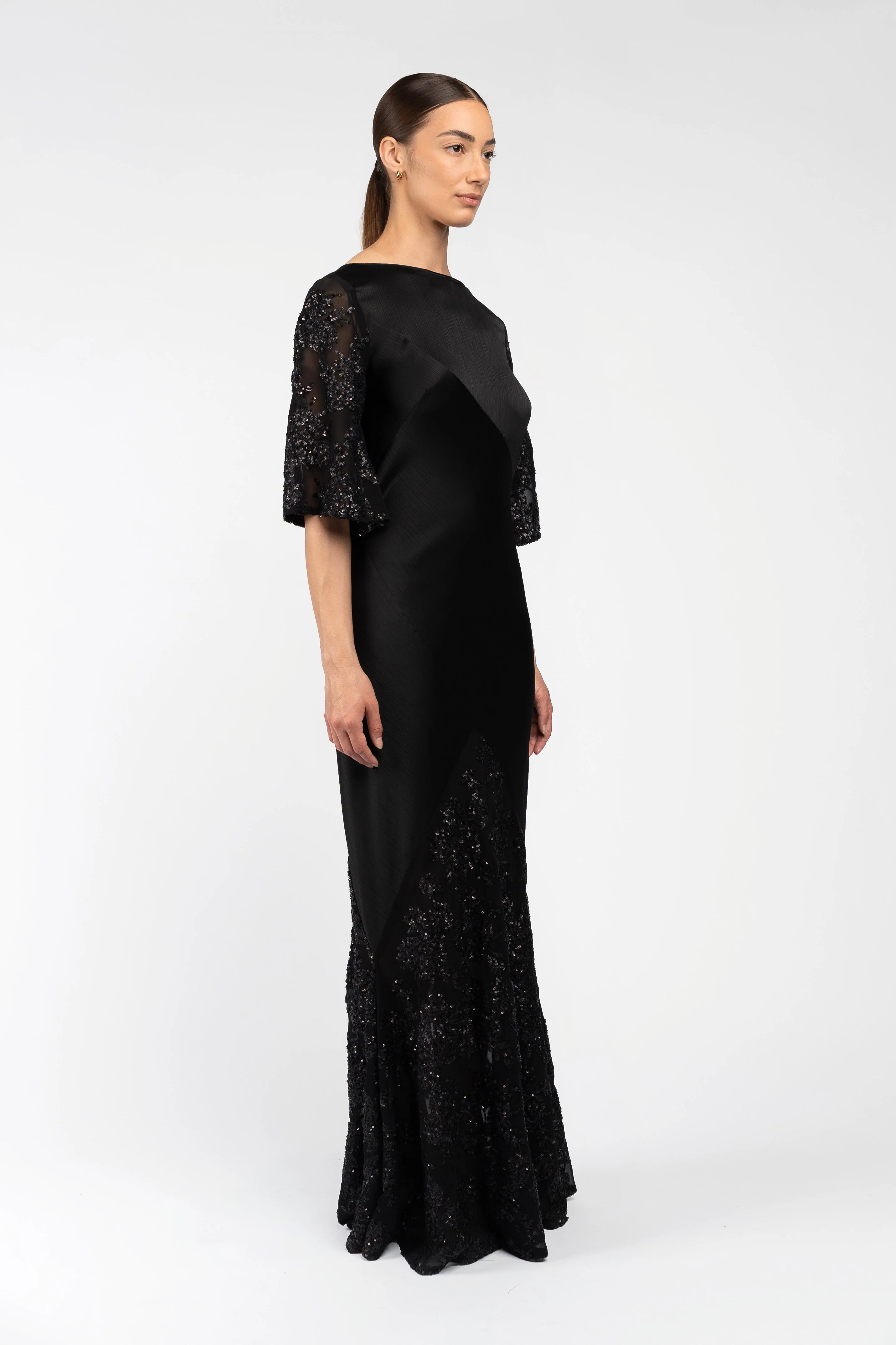 One Fell Swoop Moni Gown - Noir Éclat - Image 5
