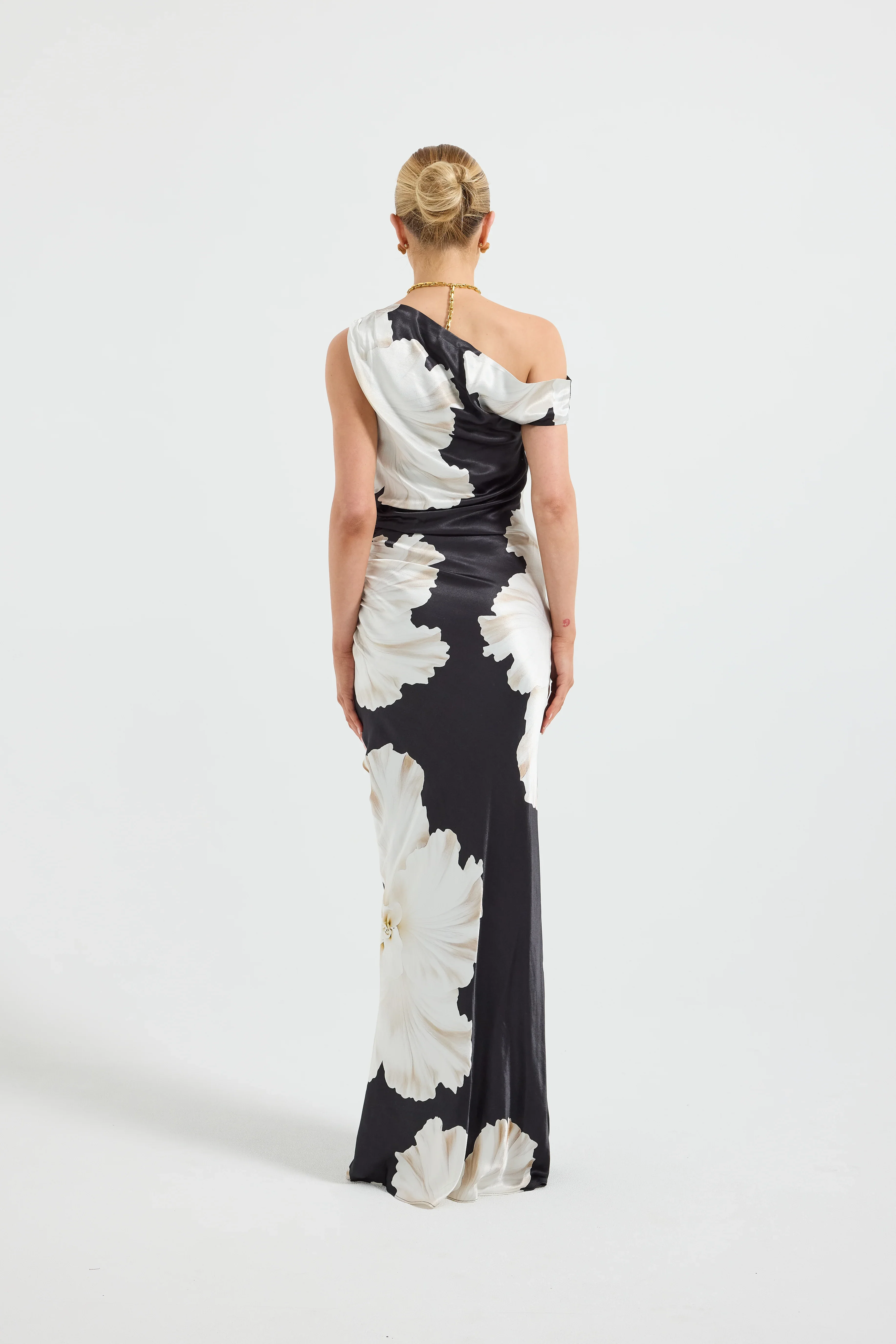 Pasduchas Finley Shoulder Maxi Dress - Midnight - Image 4