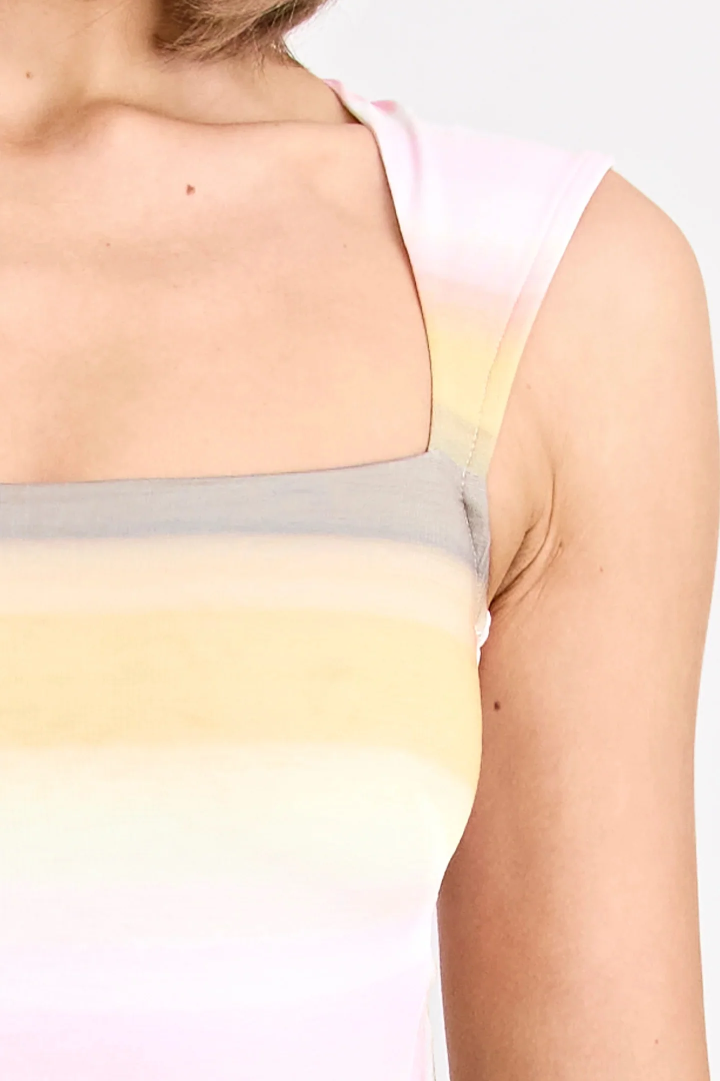 Pfeiffer Elara Gown - Peach - Image 7