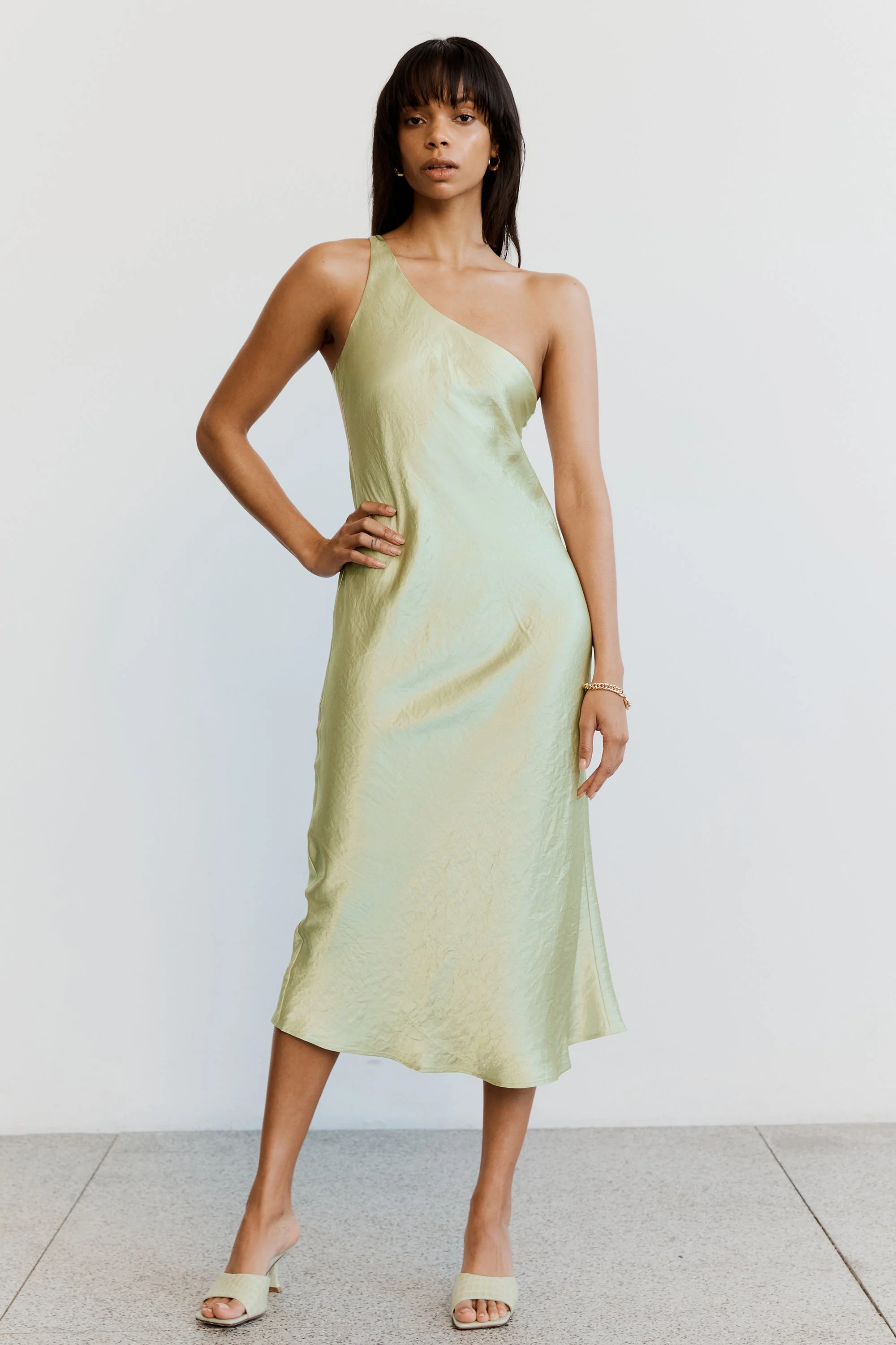 Third Form Crush Bias One Shoulder Midi Dress - Apple - Image 2